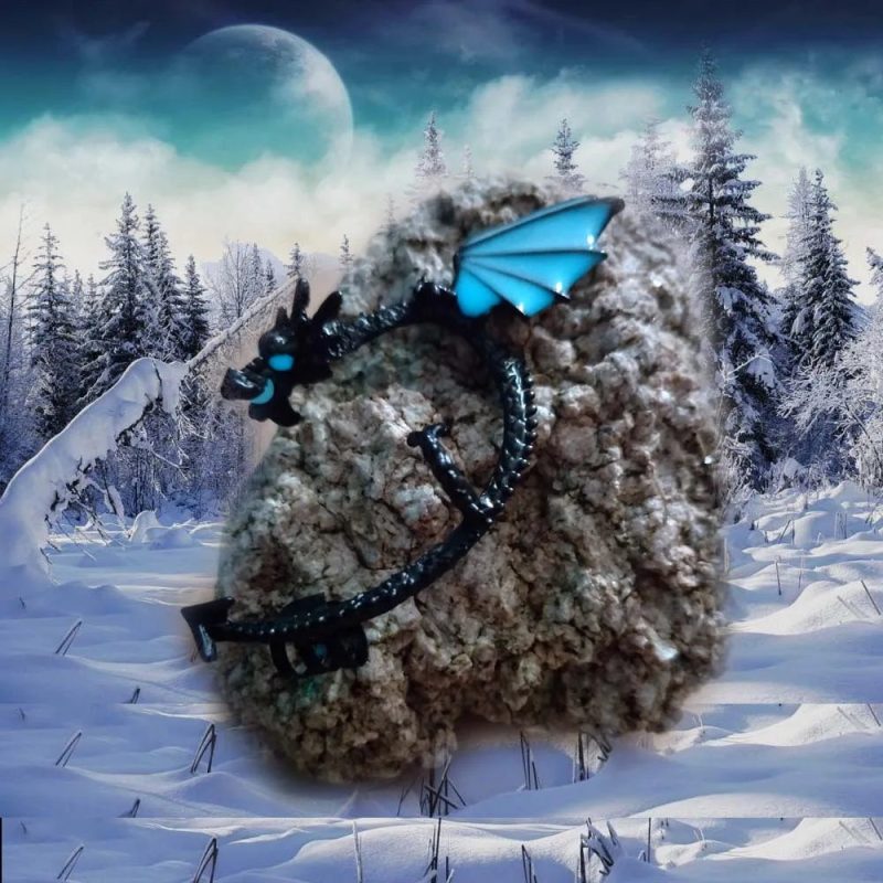 Glow-in-the-Dark Dragon Ear Cuff Earrings – Fantasy Clip-On Stud Jewelry for Women, Girls & Boys - Image 3