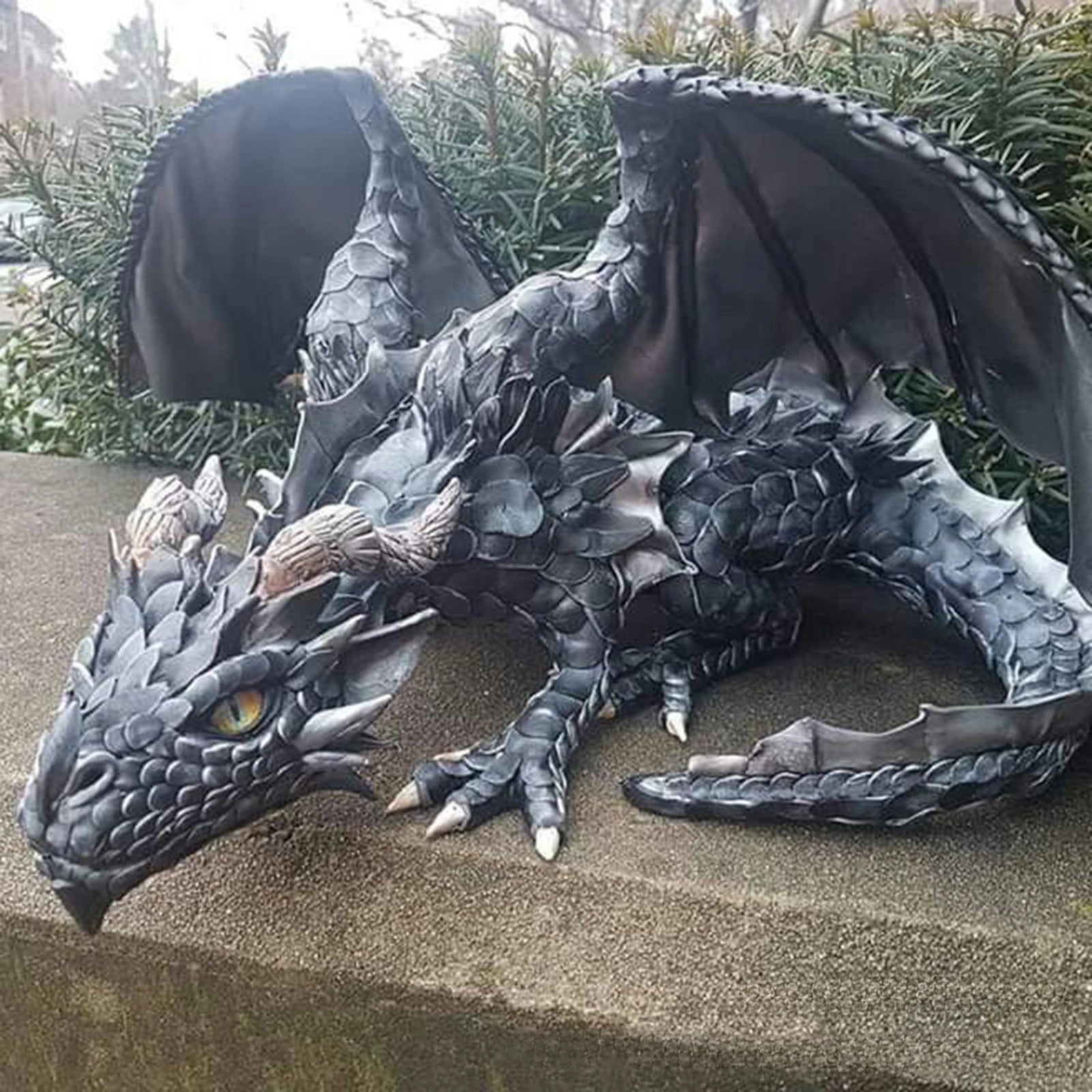 Garden Big Squatting Dragon Sculpture – Guardian Statue for Outdoor, Halloween & Gothic Home Decor - Image 2
